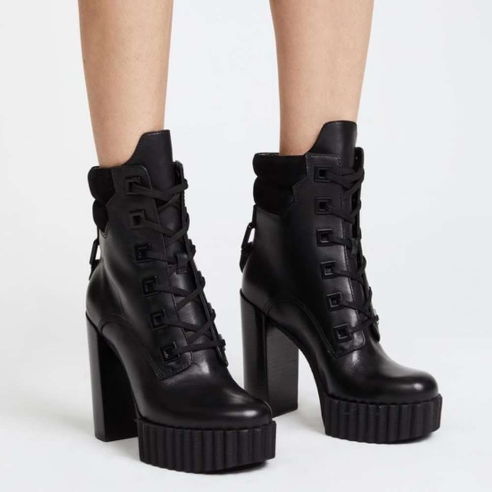 Kendall & Kylie Black Platform Ankle Booties